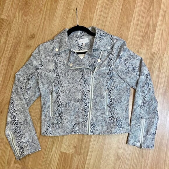 NWOT Faux Suede Animal Print Moto Jacket - Picture 1 of 5